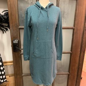 Sweatshirt dress